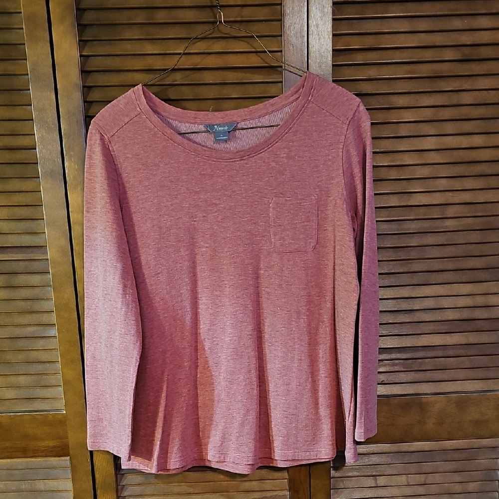 Natural Reflections Women's Pink Long Sleeve Tee